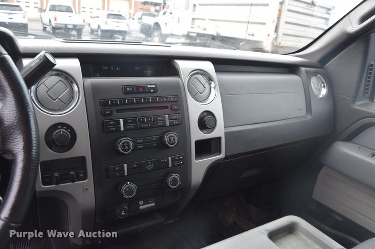 image for item L3878 2011 Ford F150 XLT pickup truck