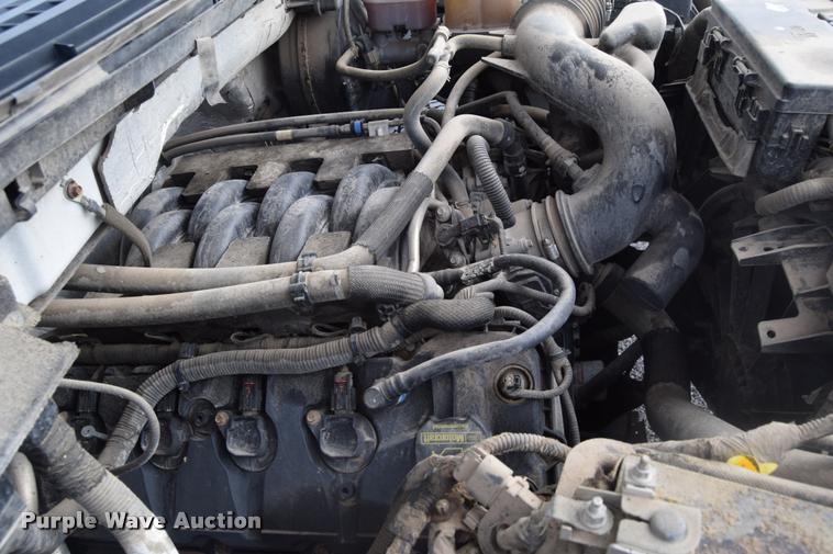 image for item L3878 2011 Ford F150 XLT pickup truck