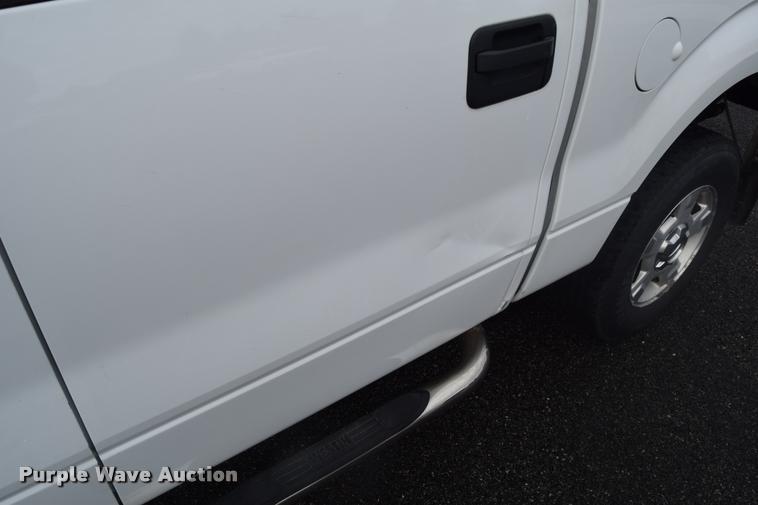 image for item L3878 2011 Ford F150 XLT pickup truck