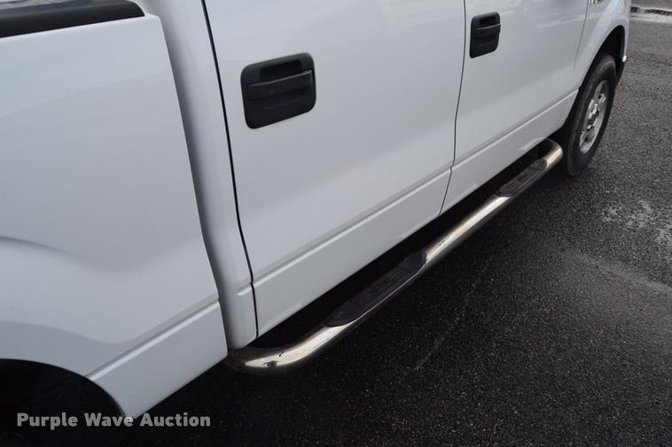 image for item L3878 2011 Ford F150 XLT pickup truck