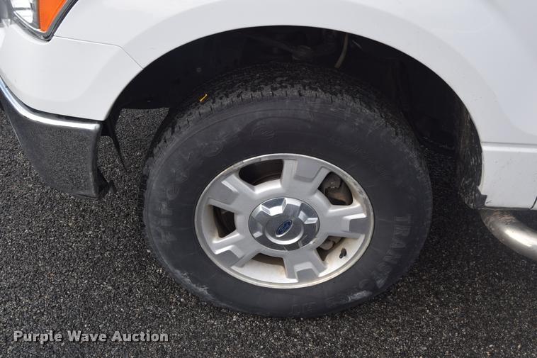 image for item L3878 2011 Ford F150 XLT pickup truck