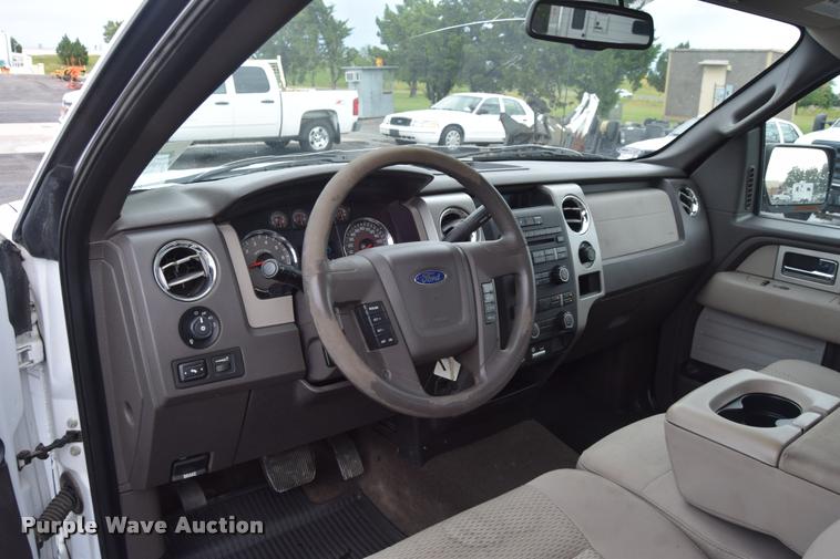 image for item L3879 2010 Ford F150 XLT pickup truck