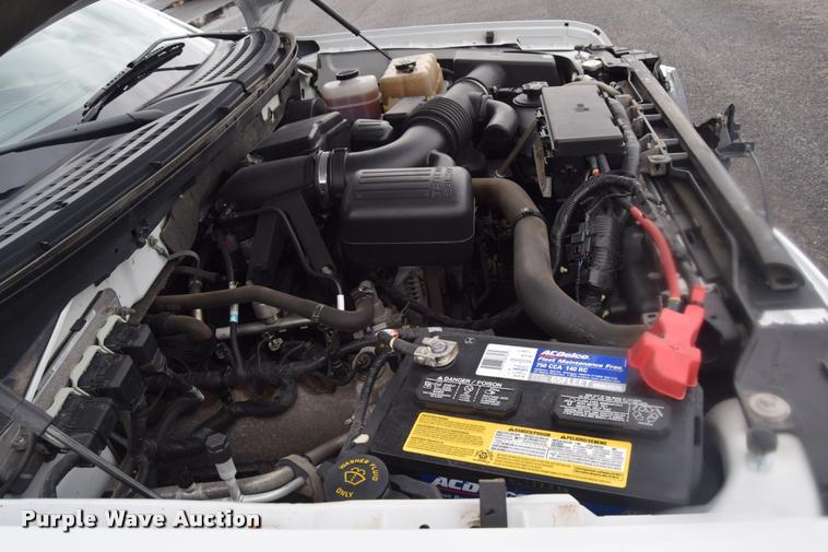 image for item L3879 2010 Ford F150 XLT pickup truck