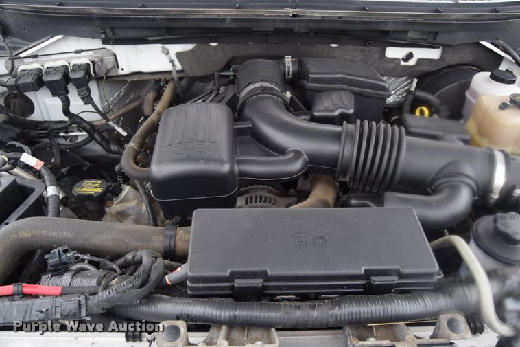 image for item L3879 2010 Ford F150 XLT pickup truck