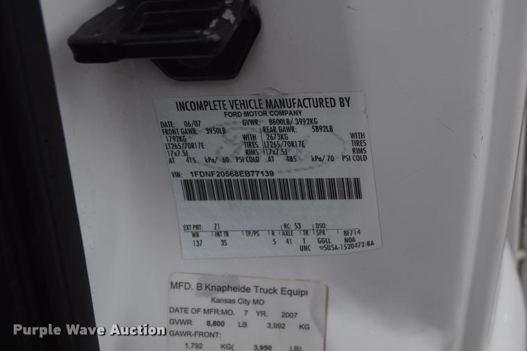 image for item L3880 2008 Ford F250 Super Duty XLT utility truck