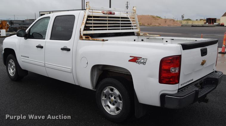image for item L3883 2012 Chevrolet Silverado 1500 LT Z71 Crew Cab pickup truck