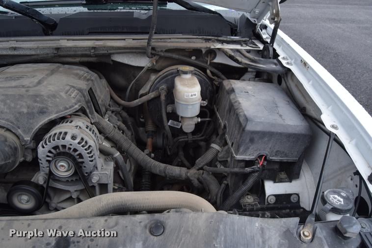 image for item L3883 2012 Chevrolet Silverado 1500 LT Z71 Crew Cab pickup truck