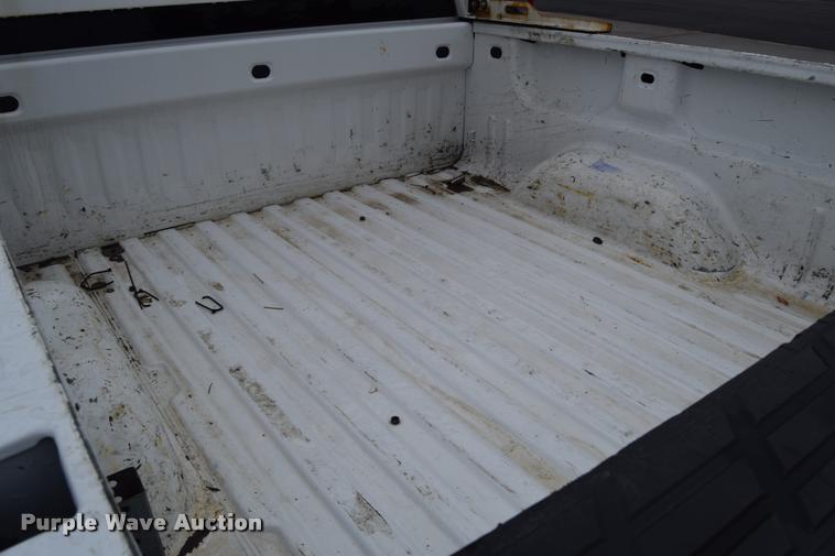 image for item L3883 2012 Chevrolet Silverado 1500 LT Z71 Crew Cab pickup truck