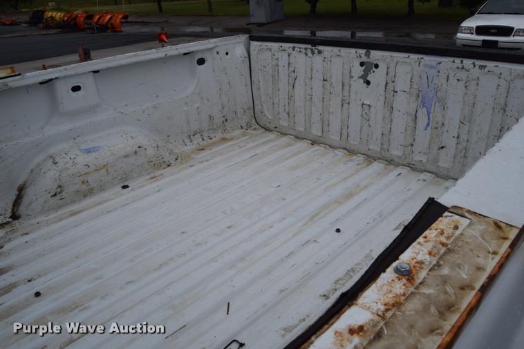 image for item L3883 2012 Chevrolet Silverado 1500 LT Z71 Crew Cab pickup truck