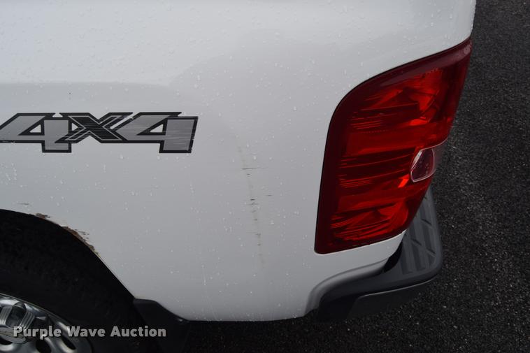 image for item L3884 2007 Chevrolet Silverado 1500 LT Ext. Cab pickup truck