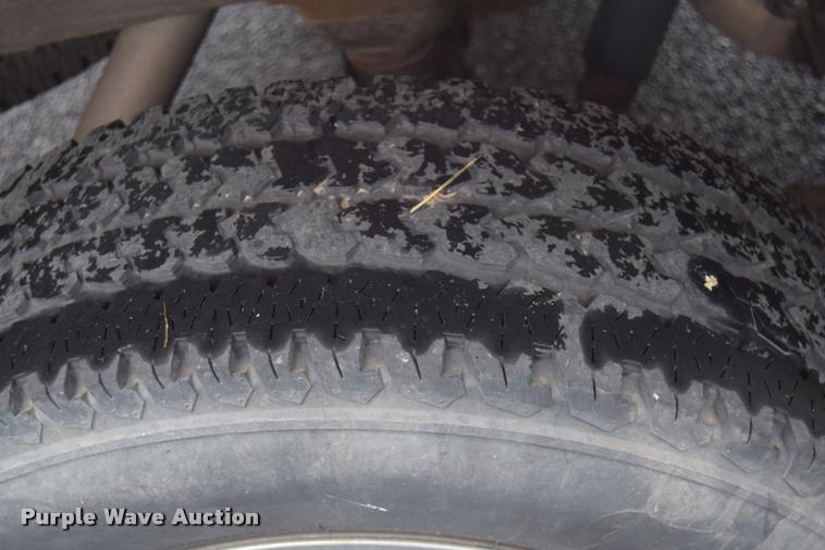 image for item L3884 2007 Chevrolet Silverado 1500 LT Ext. Cab pickup truck