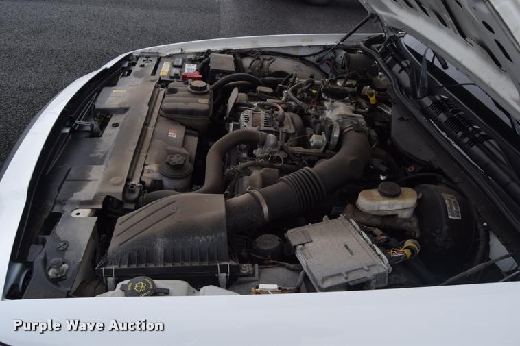 image for item L3886 2011 Ford Crown Victoria Police Interceptor