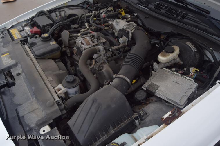 image for item L3887 2011 Ford Crown Victoria Police Interceptor