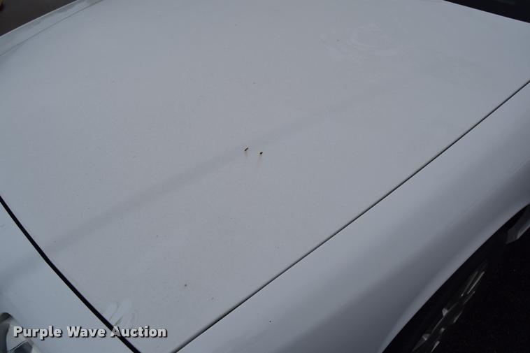 image for item L3887 2011 Ford Crown Victoria Police Interceptor