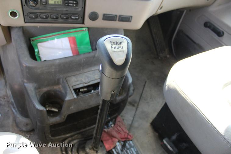 image for item DA6111 2009 Sterling LT8500 dump truck