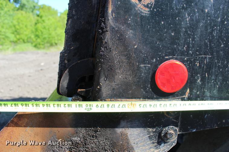 image for item DA6111 2009 Sterling LT8500 dump truck