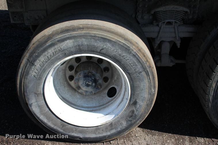 image for item DA6111 2009 Sterling LT8500 dump truck