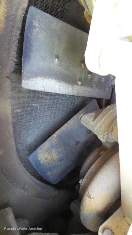 image for item DA6136 1967 Caterpillar D8H dozer