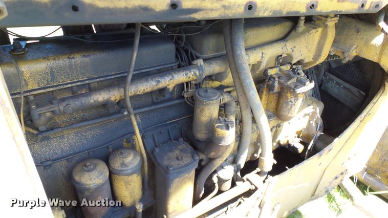 image for item DA6136 1967 Caterpillar D8H dozer