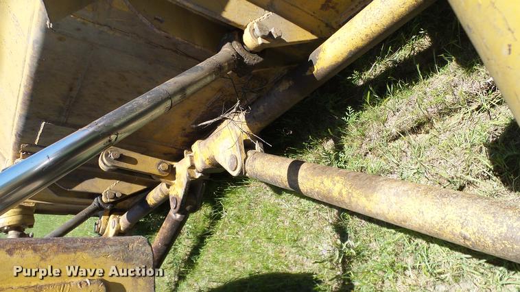 image for item DA6136 1967 Caterpillar D8H dozer