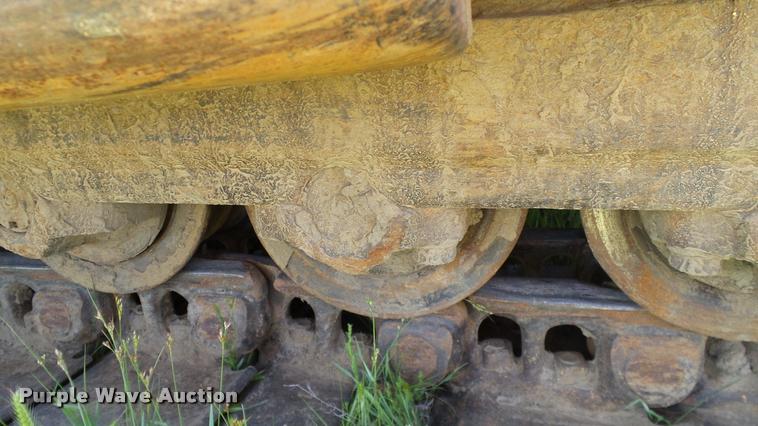 image for item DA6136 1967 Caterpillar D8H dozer