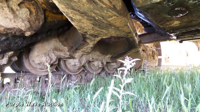 image for item DA6136 1967 Caterpillar D8H dozer