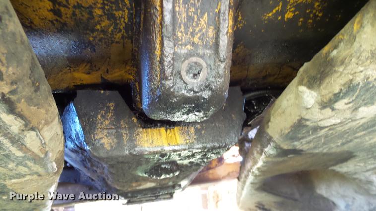 image for item DA6136 1967 Caterpillar D8H dozer