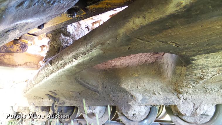 image for item DA6136 1967 Caterpillar D8H dozer