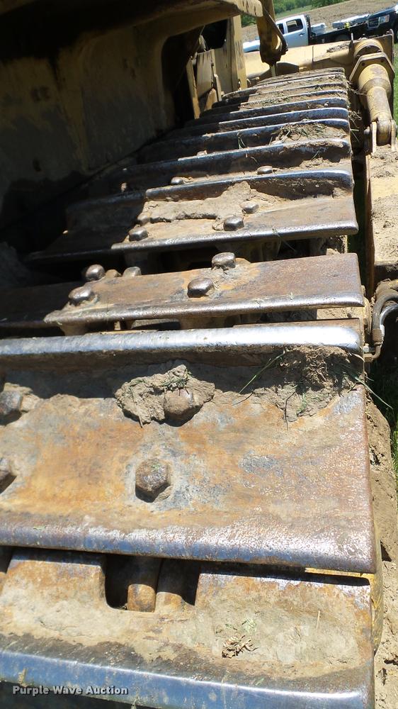 image for item DA6136 1967 Caterpillar D8H dozer