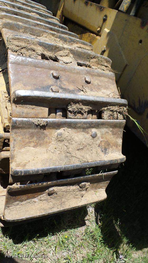 image for item DA6136 1967 Caterpillar D8H dozer