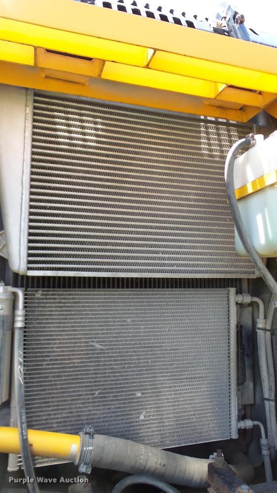 image for item DA6139 2006 Hyundai 140LC-7 excavator