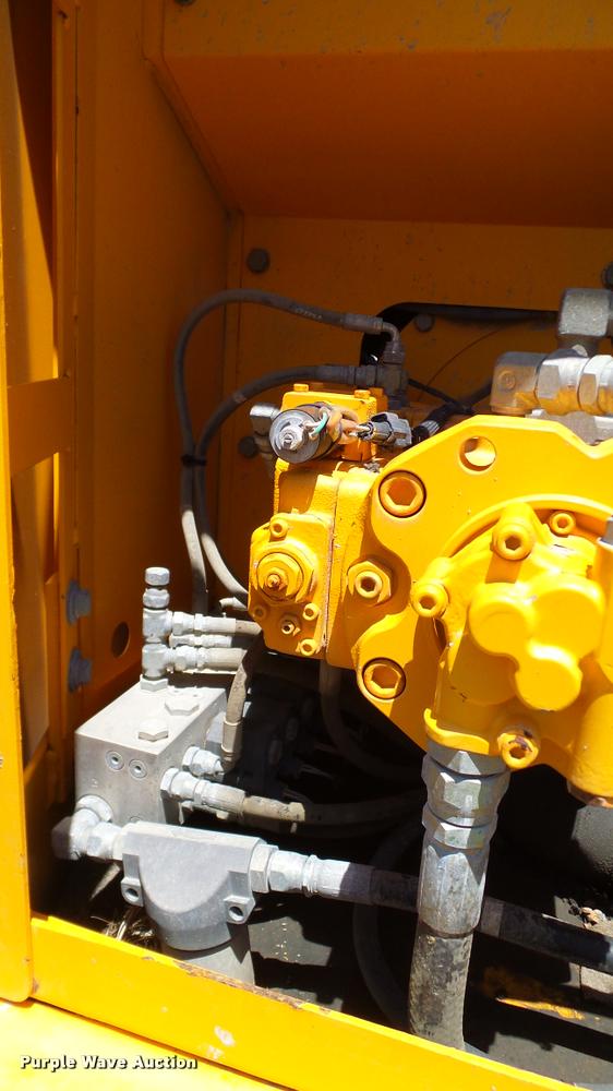 image for item DA6139 2006 Hyundai 140LC-7 excavator