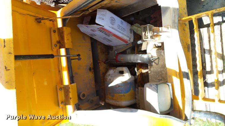 image for item DA6139 2006 Hyundai 140LC-7 excavator
