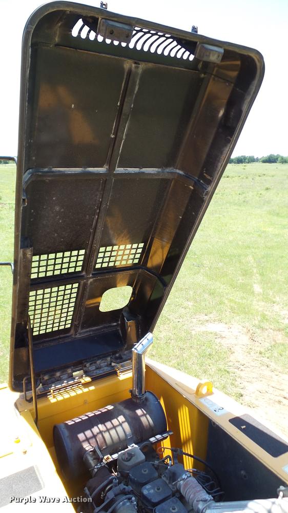 image for item DA6139 2006 Hyundai 140LC-7 excavator