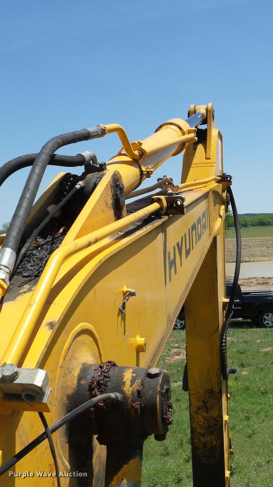 image for item DA6139 2006 Hyundai 140LC-7 excavator