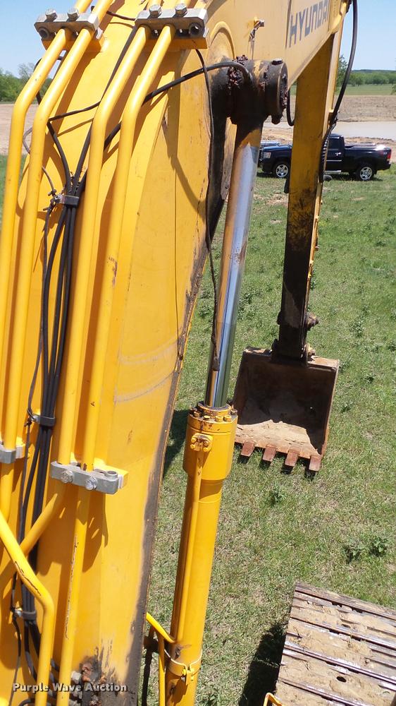 image for item DA6139 2006 Hyundai 140LC-7 excavator