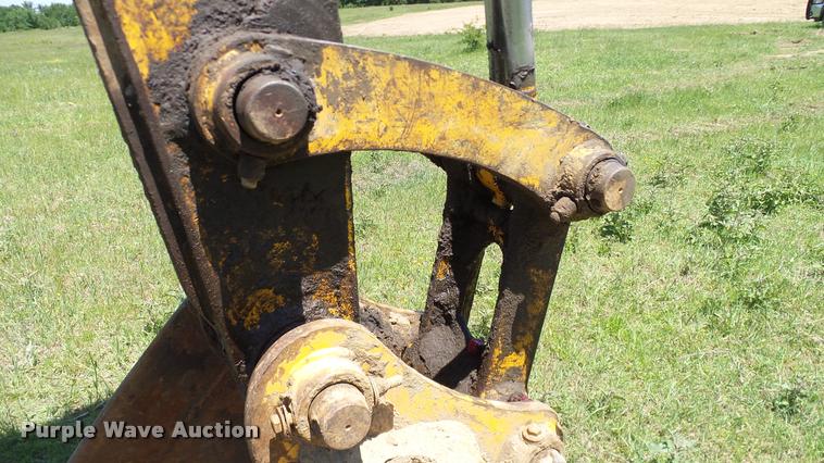 image for item DA6139 2006 Hyundai 140LC-7 excavator