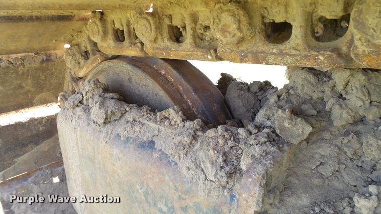 image for item DA6139 2006 Hyundai 140LC-7 excavator