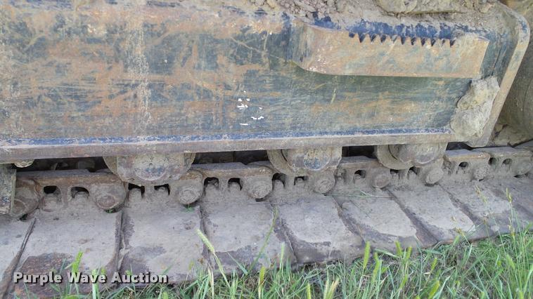 image for item DA6139 2006 Hyundai 140LC-7 excavator