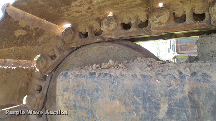 image for item DA6139 2006 Hyundai 140LC-7 excavator