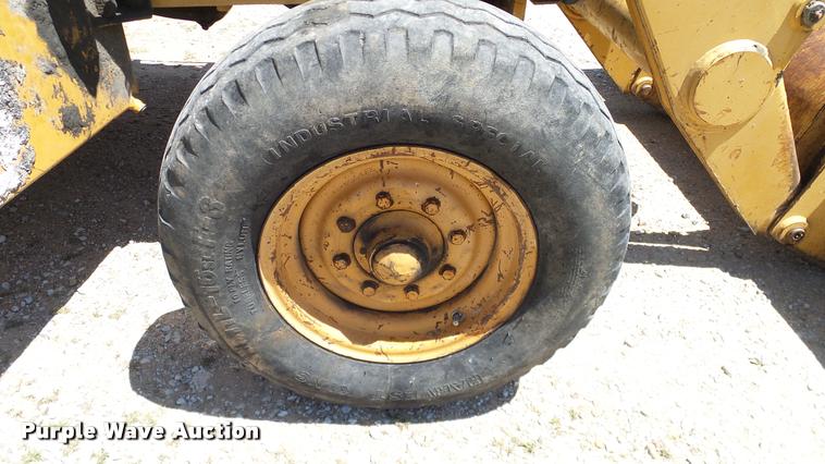 image for item DA6143 1998 Case 580L backhoe