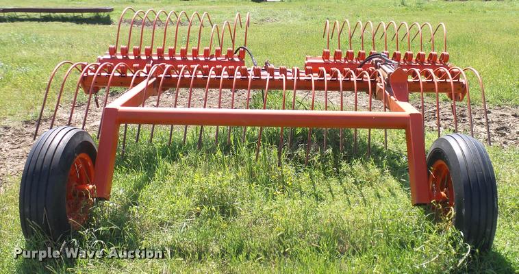 image for item DA6150 Savage 7218 pecan rake