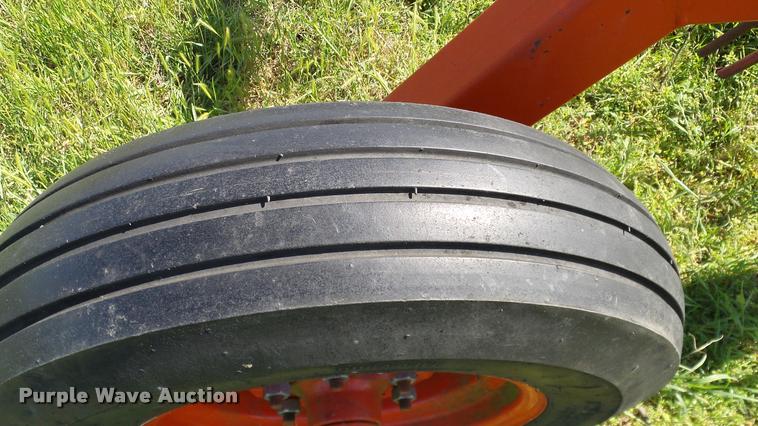 image for item DA6150 Savage 7218 pecan rake
