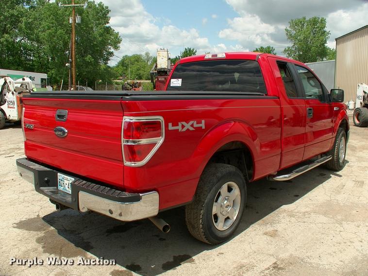 image for item DC7225 2010 Ford F150 SuperCab pickup truck