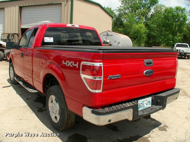 image for item DC7225 2010 Ford F150 SuperCab pickup truck