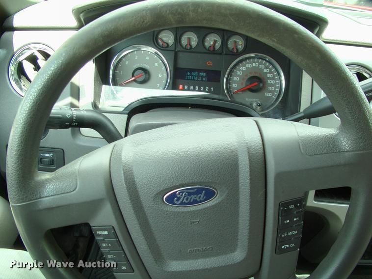image for item DC7225 2010 Ford F150 SuperCab pickup truck