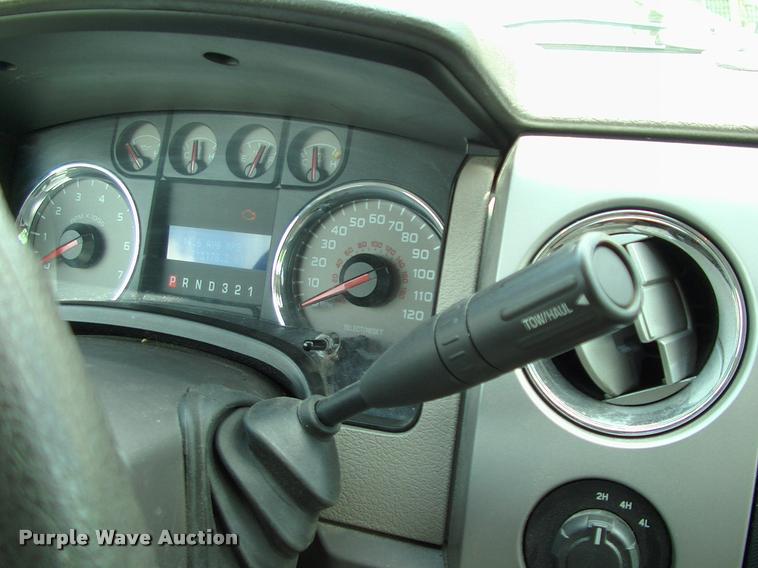 image for item DC7225 2010 Ford F150 SuperCab pickup truck