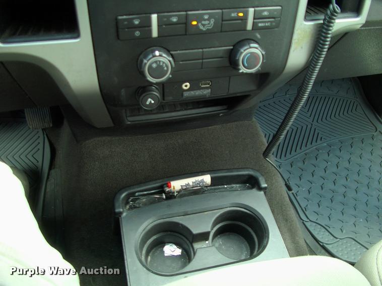 image for item DC7225 2010 Ford F150 SuperCab pickup truck