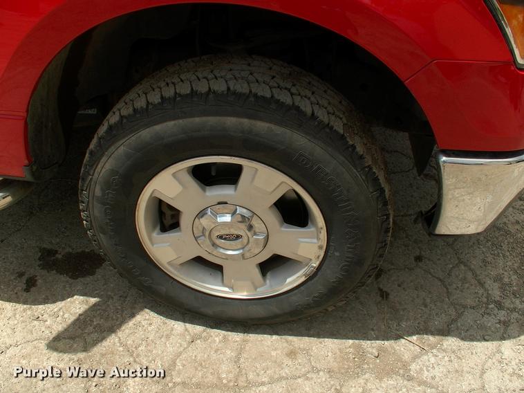 image for item DC7225 2010 Ford F150 SuperCab pickup truck