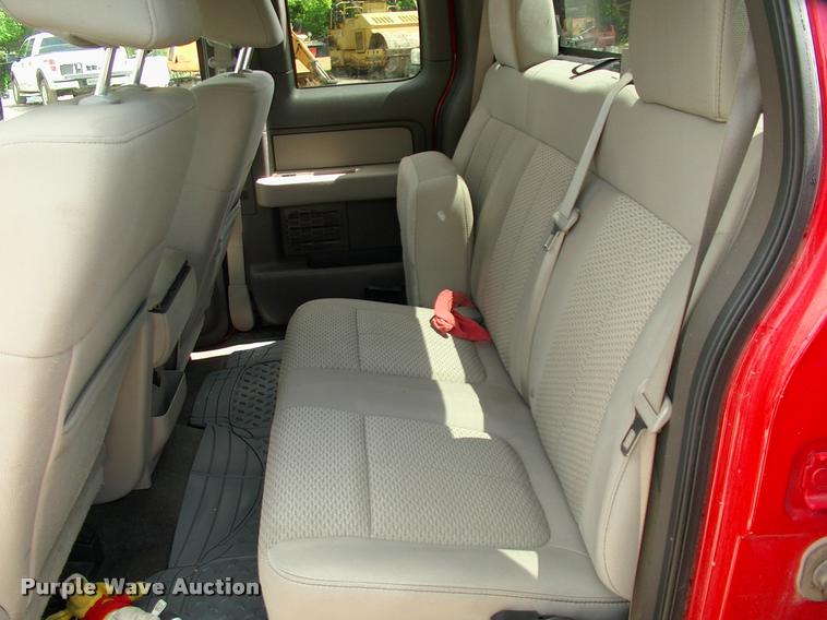 image for item DC7225 2010 Ford F150 SuperCab pickup truck